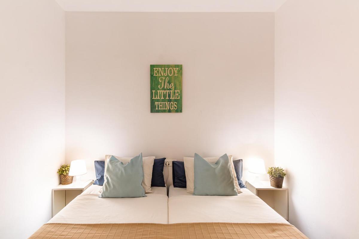 Andaluz Apartments Toboso Nerja Extérieur photo
